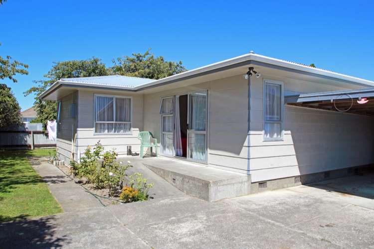 2/36 Massey Crescent_0