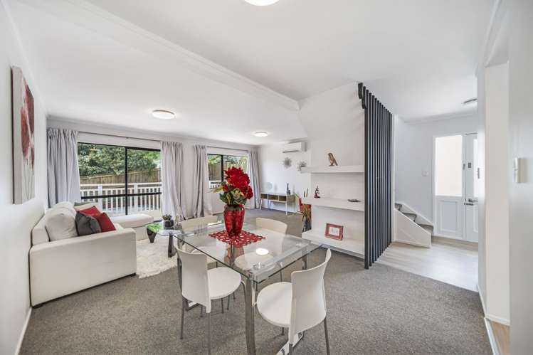 12/24 Beswick Place Birkdale_4