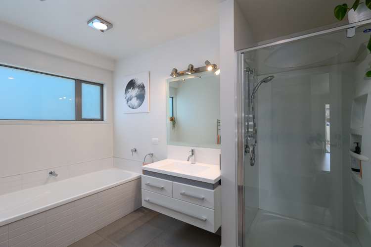 5 Curtis Street Stoke_11