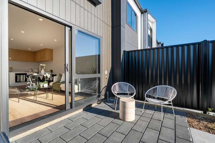 4/4 Limestone Drive Hobsonville_12