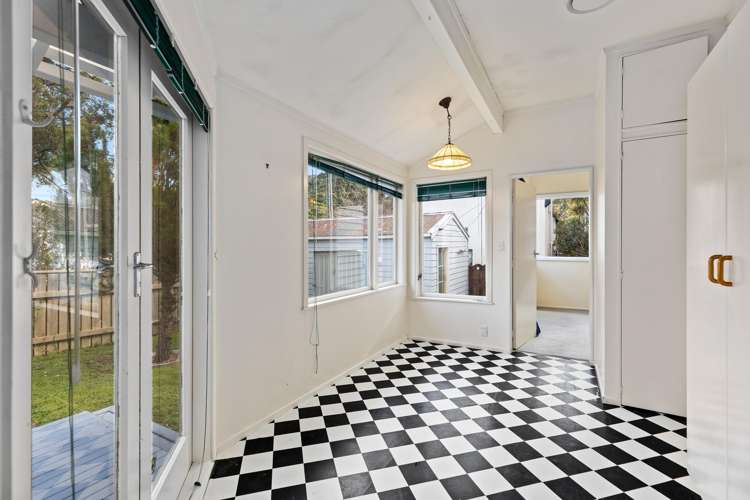 4 Eagle Street Karori_11