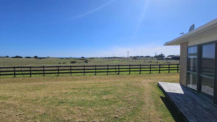 44 Otaraoa Road Waitara_21