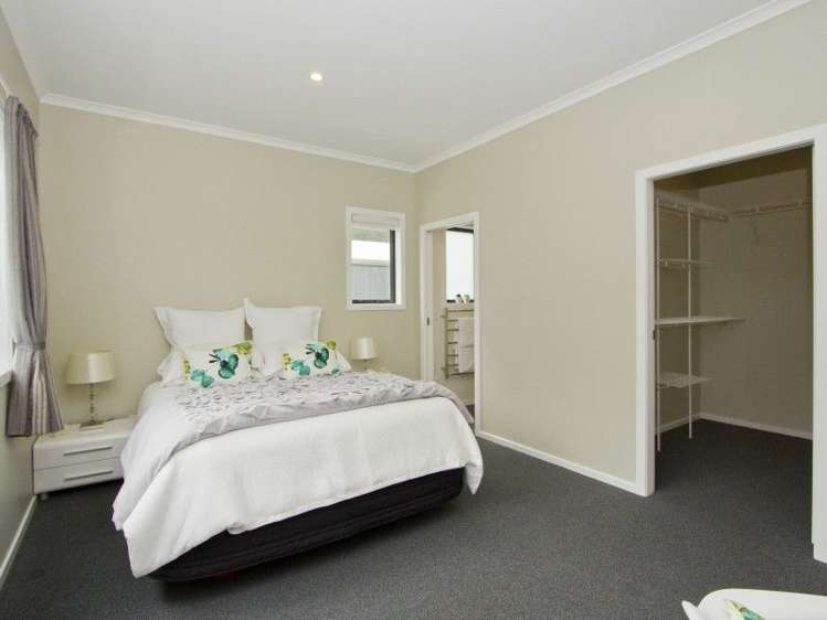 41 Fraser Colman Grove Wainuiomata_10