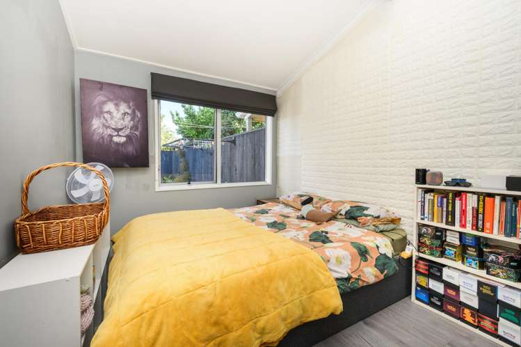 7 Westmere Place Takaro_8