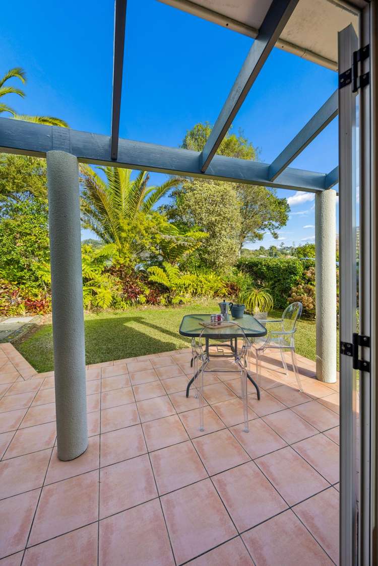 25 Woodfern Crescent Titirangi_24