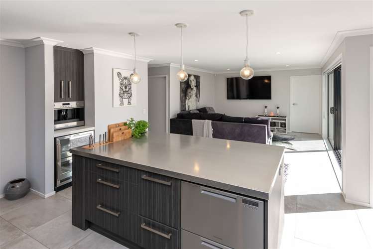 92 Elliot Street Howick_13