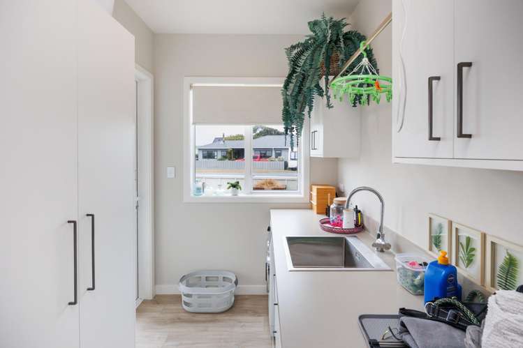 9 Roore Street Foxton Beach_15