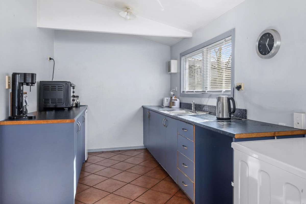 33A/B Scott Avenue_4