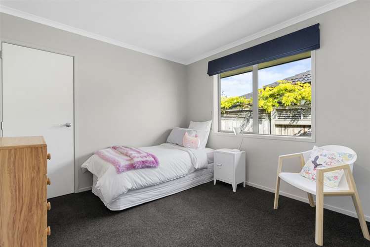 39 Plescher Crescent Leamington_15