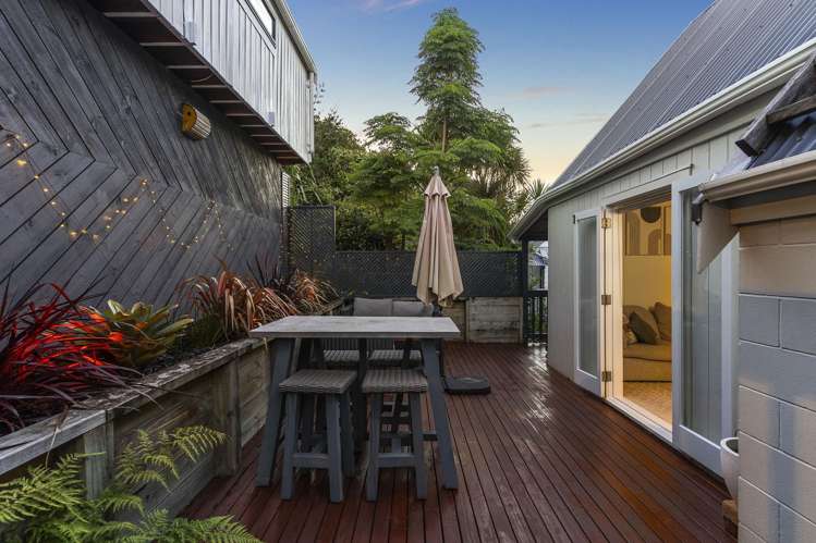 18 Marlborough Avenue Glenfield_23