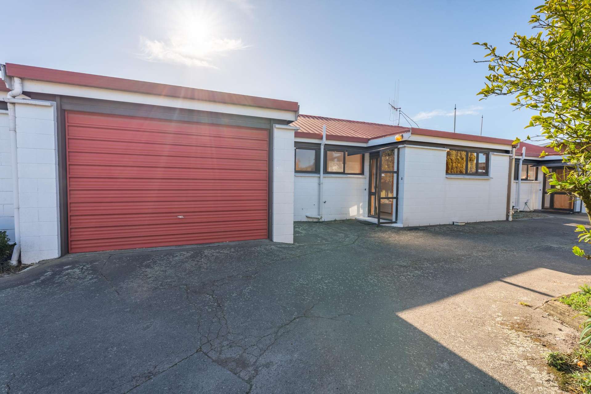 2/109A North Street Seaview_0