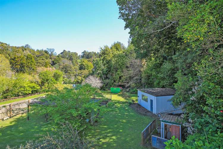 11a Pohue Creek Road Waiomu_19