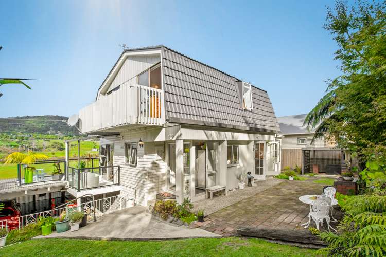 15 Huia Dam Road Huia_17