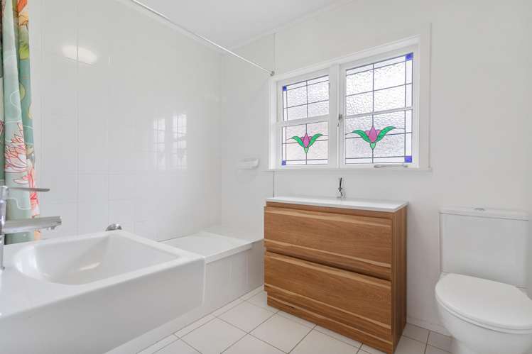 106 Rosier Road Glen Eden_21