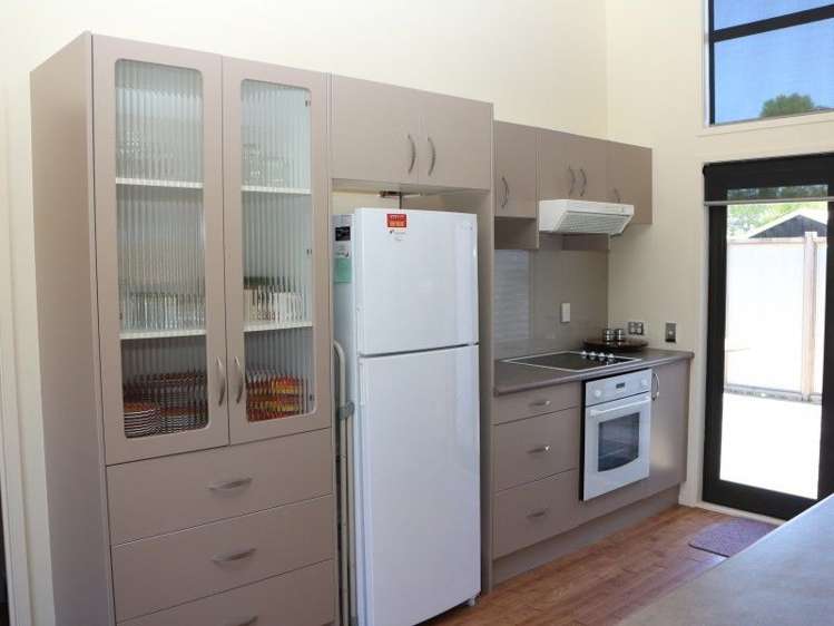 19 Hawk Hill Crescent Cooks Beach_7