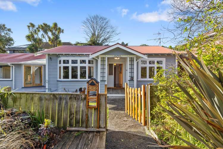 4 Eagle Street Karori_13