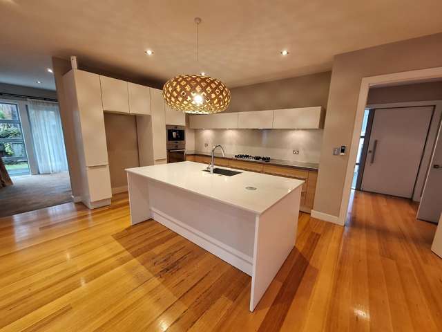 82A Market Rd 1662_3