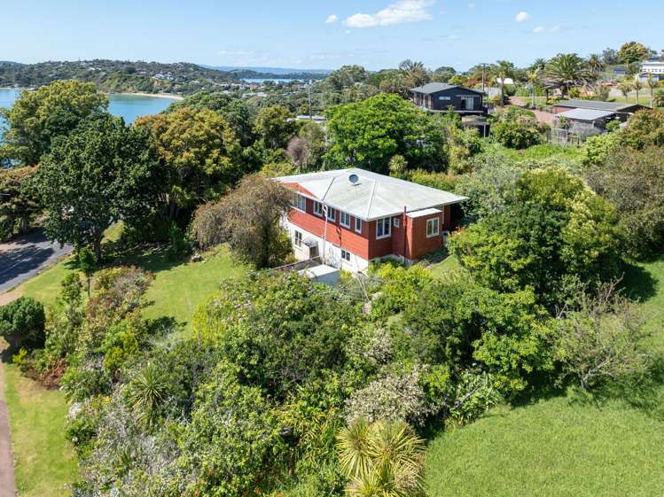 31 Korora Road Oneroa_2