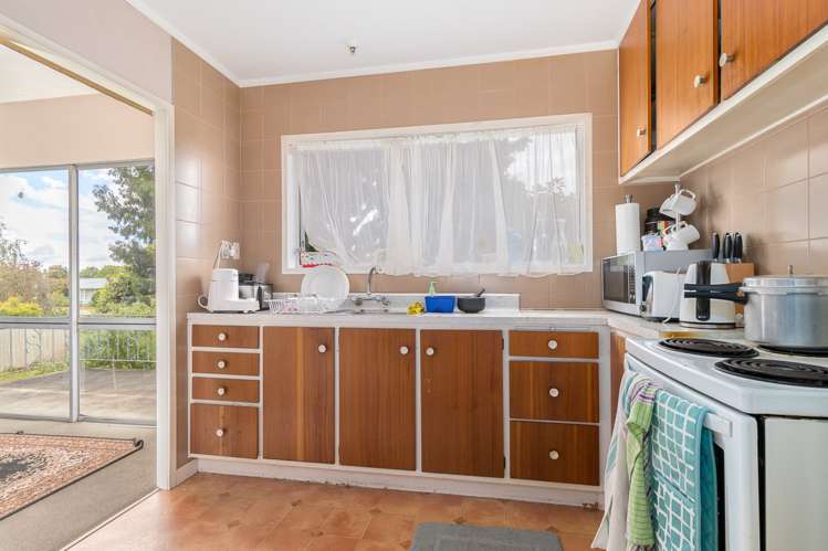 4/50 Te Kanawa Crescent Henderson_8