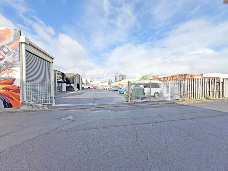 Unit D/4 Freeman Way Manukau_6