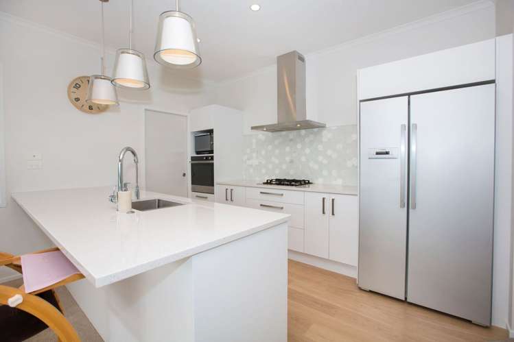 14 Sue Dow Lane Aotea_6