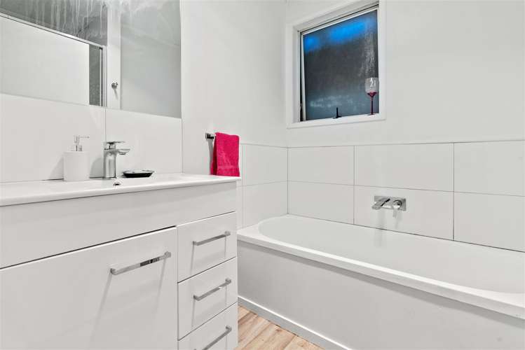 30 Killington Crescent Mangere_12