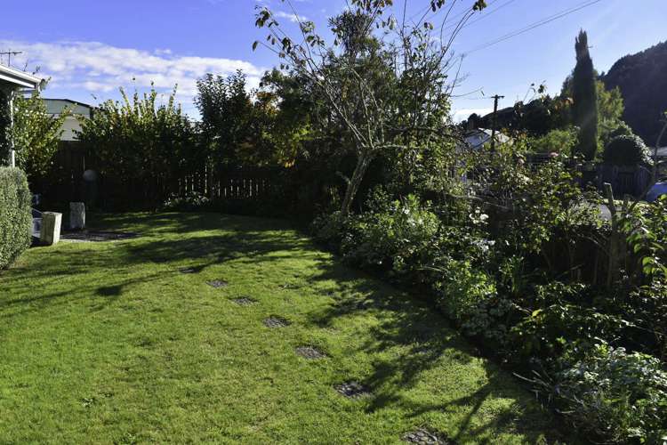 6 Nelvin Avenue Manunui_10
