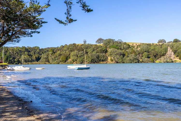 412 Leigh Road Whangateau_26