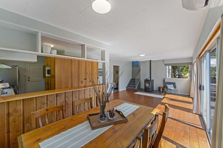 1692 Queen Charlotte Drive Linkwater_4