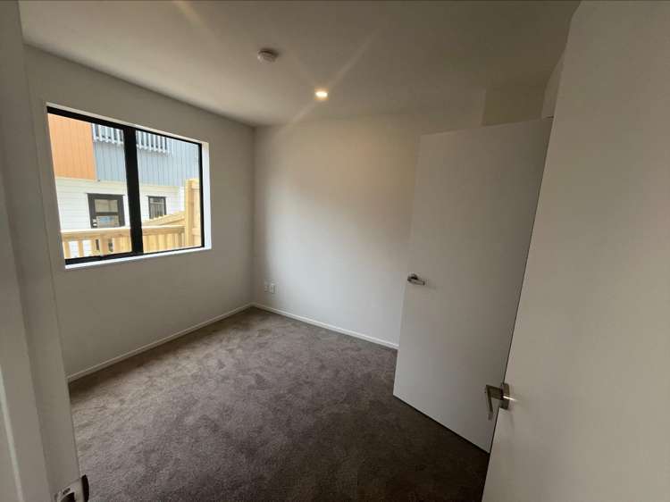 10 Fantail Place 10016_13