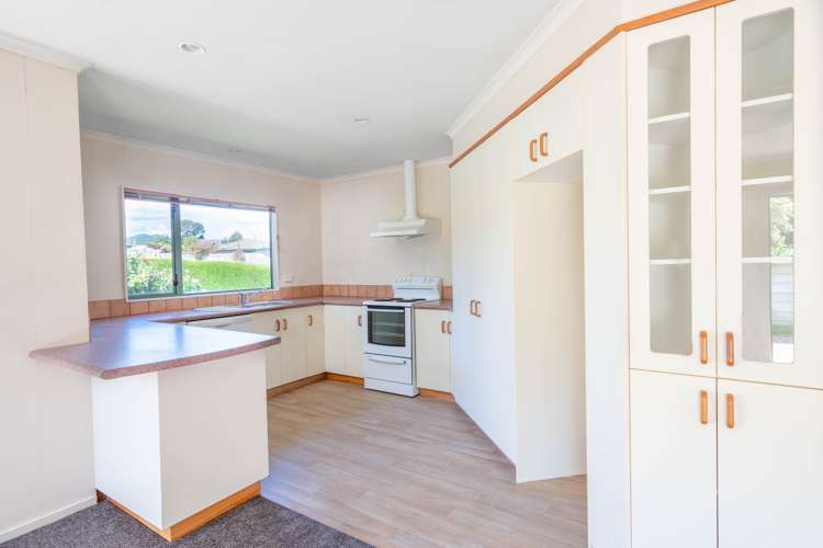 11 Balmoral Drive Hilltop_11