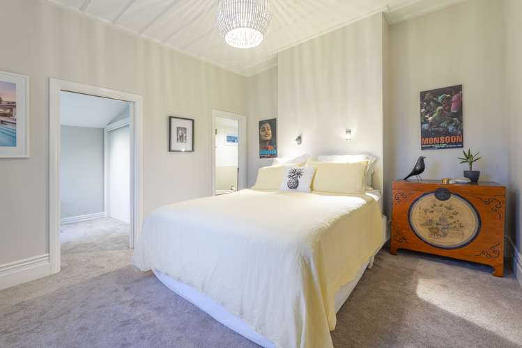 100 Old Mill Road Westmere_16