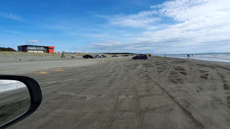 29 Taonui Street Waitarere Beach_9