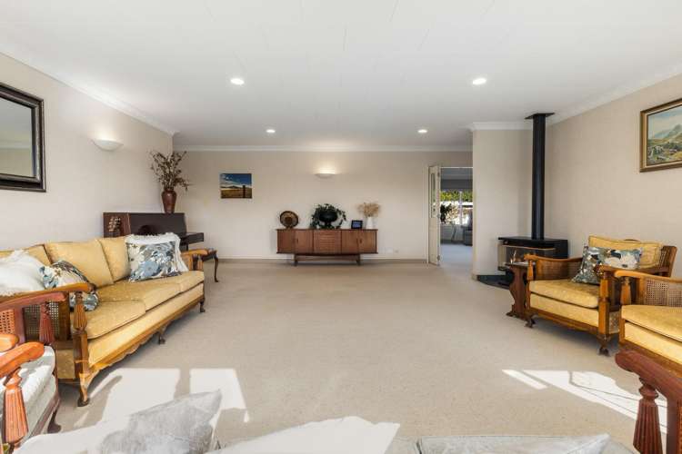 40 Easton Way Levin_11