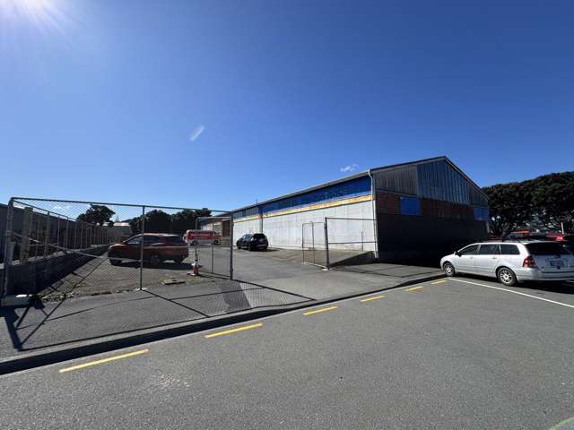 Warehouse/Yard in Prime Rongotai