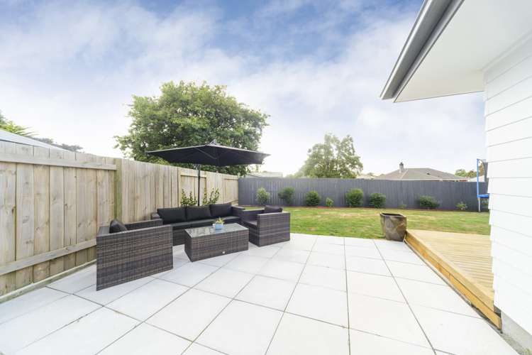 13 Wescombe Grove Feilding_18