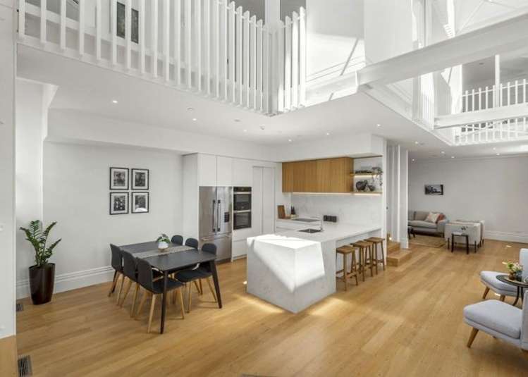  2/16 View Road Mount Eden_2