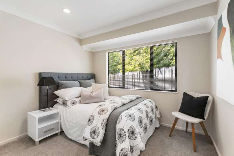 1a Luana Way Bucklands Beach_13