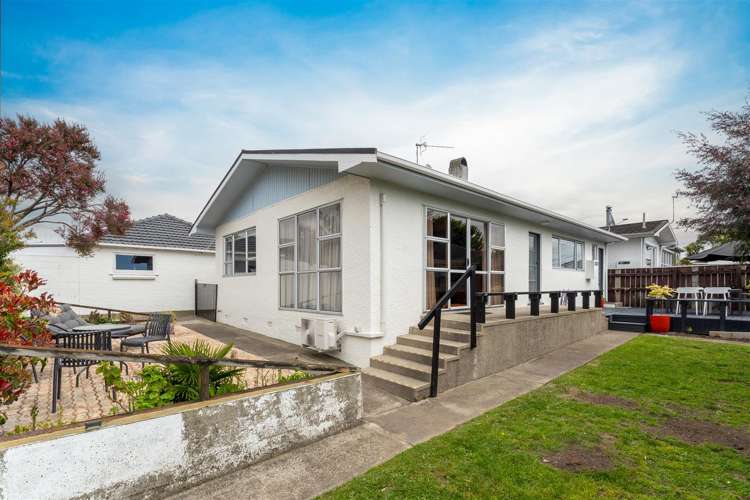 17B Bledisloe Avenue Stoke_16