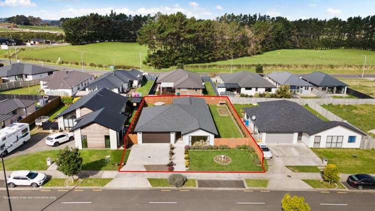 24 Opouatu Avenue Glenbrook_16