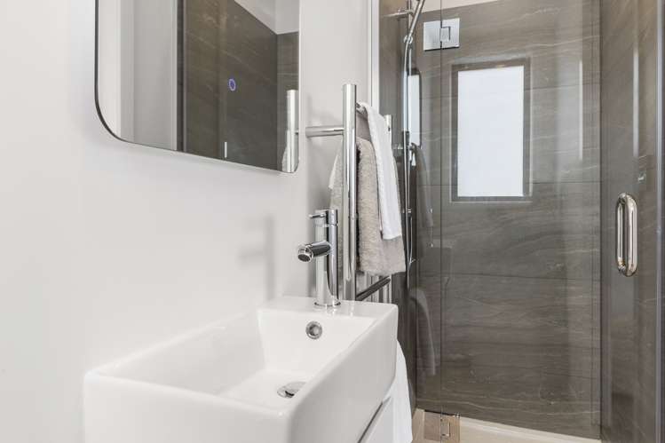 11/8 Bennett Road Pakuranga_13