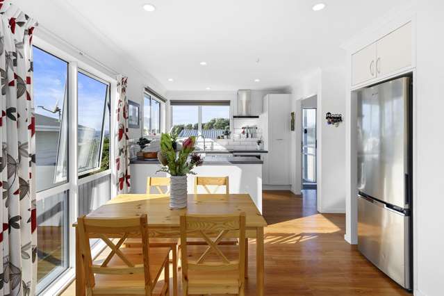 8 Tikati View Tītahi Bay_3