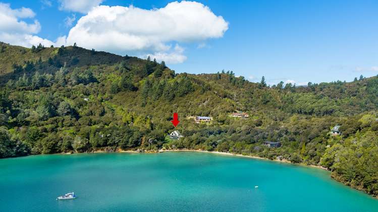 12 Saint Omer Road Kenepuru Sound_16