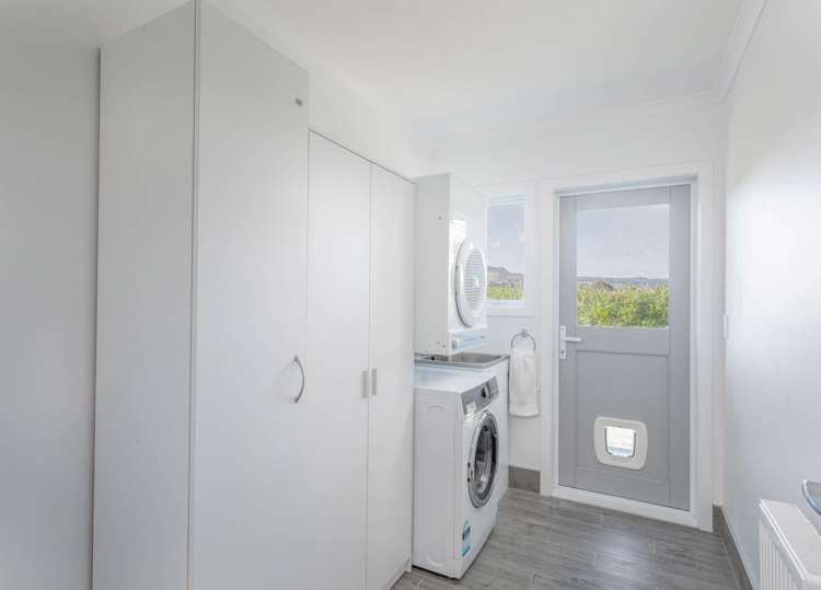 2 Huka Heights Drive Rangatira Park_16