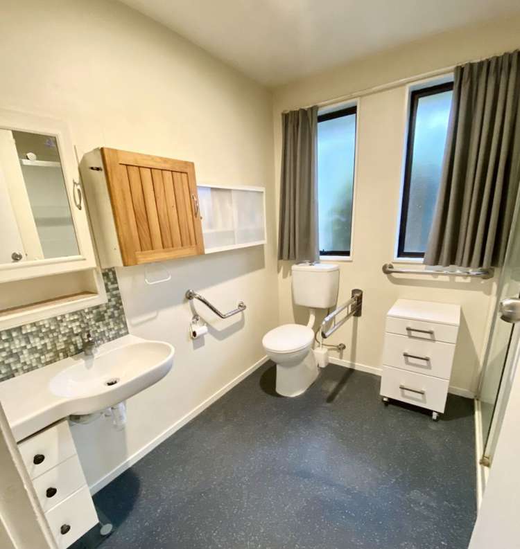 10 Saint John Street Southbridge_11