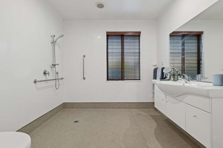 13 Selwyn Street Somerfield_17