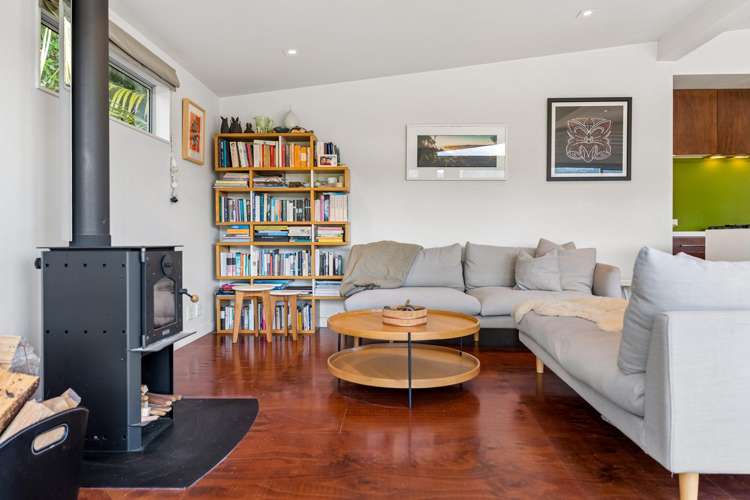31 Lone Kauri Road Karekare_11