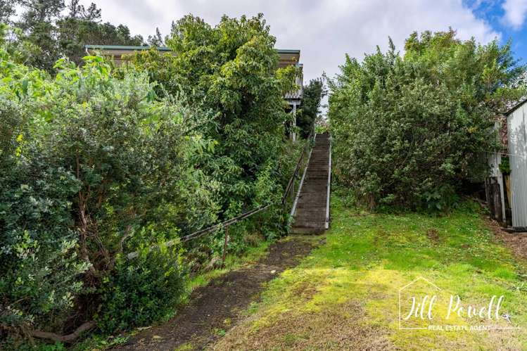 13 Moana Road Tinopai_32