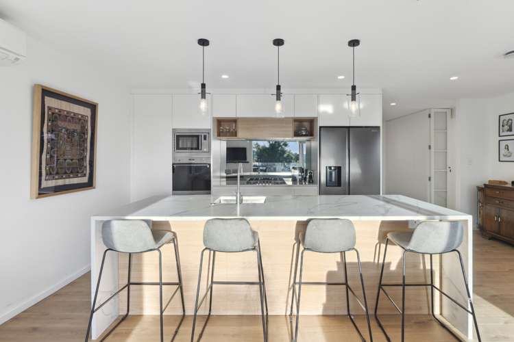 570 Glenfield Road Bayview_5