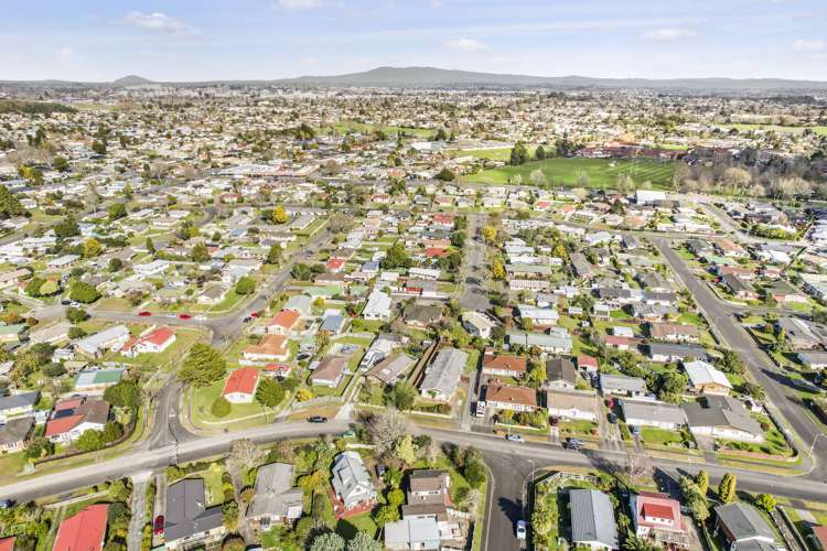 34a Winstone Avenue Chartwell_16